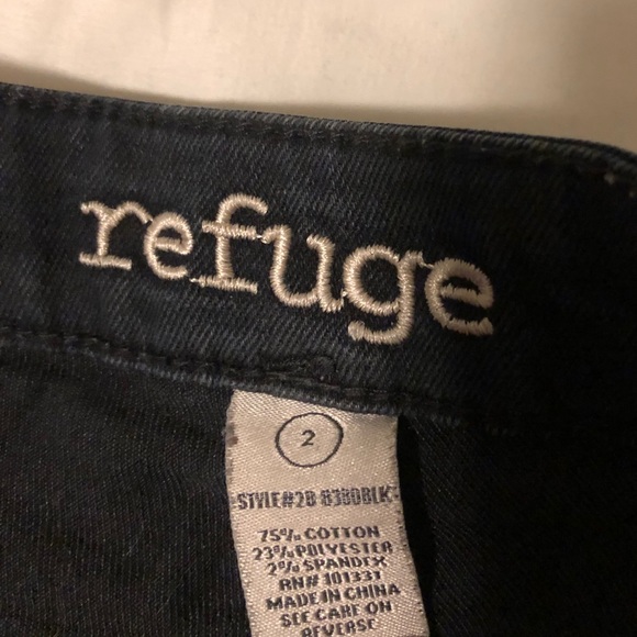 High Waisted Shorts - Picture 3 of 4